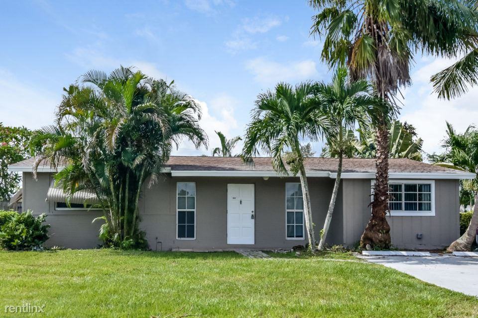 5640 S 38th St, Greenacres, FL 33463 3 Bedroom House for Rent for