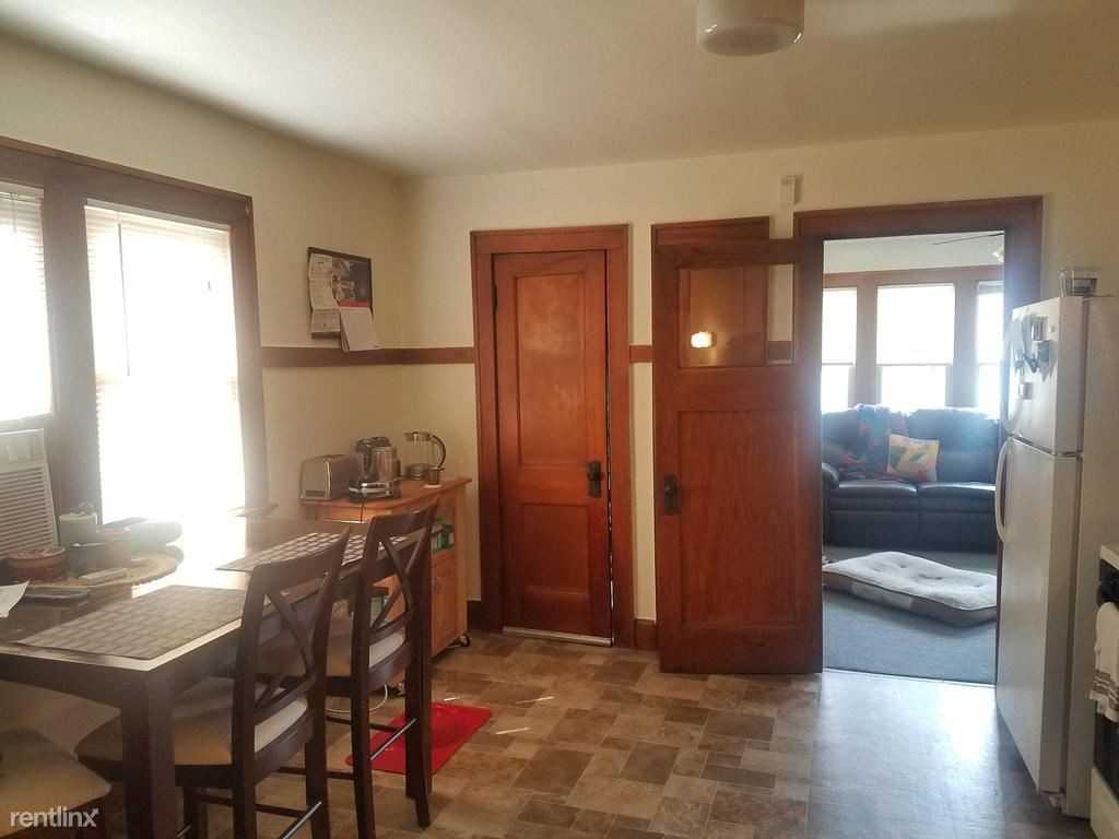 1324 S 46th St - Photo 3 of 18