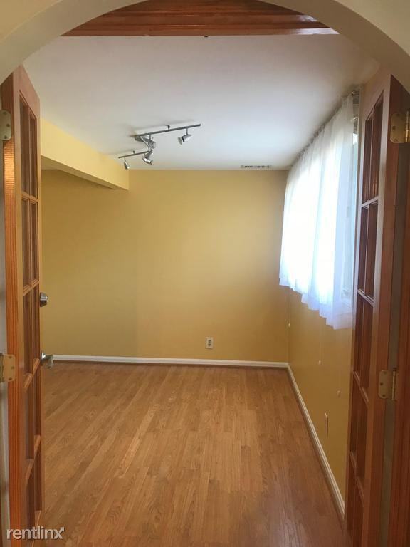 1807 Tilton Dr - Photo 2 of 14
