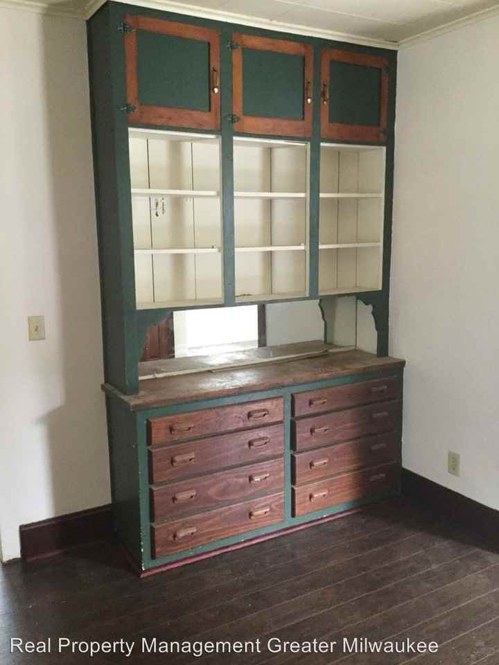 116-118 Dunbar Avenue - Photo 2 of 17