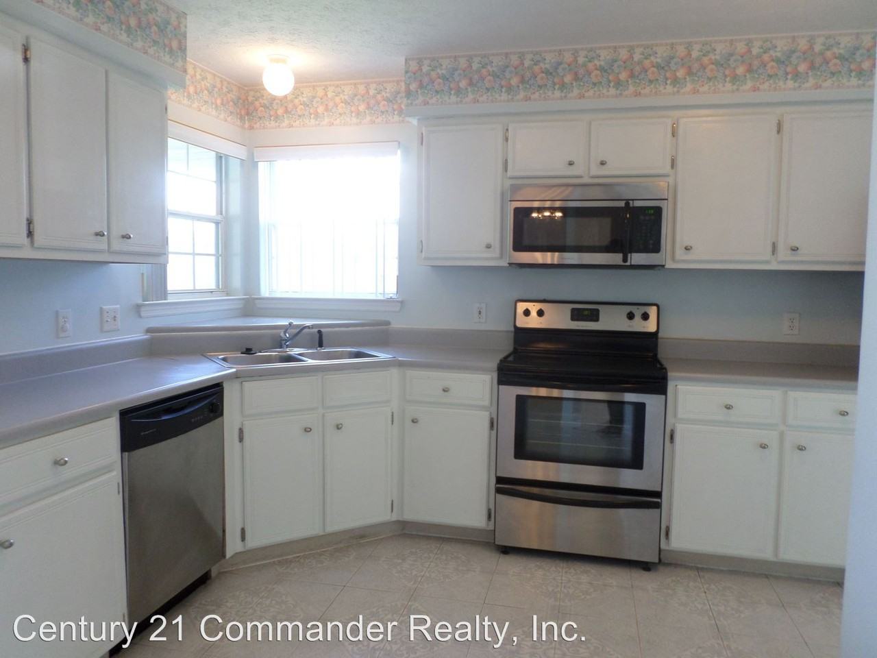 6921 Ross Dr - Photo 2 of 15