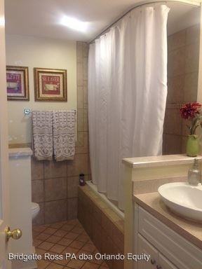 1008 Elmwood St - Photo 2 of 7