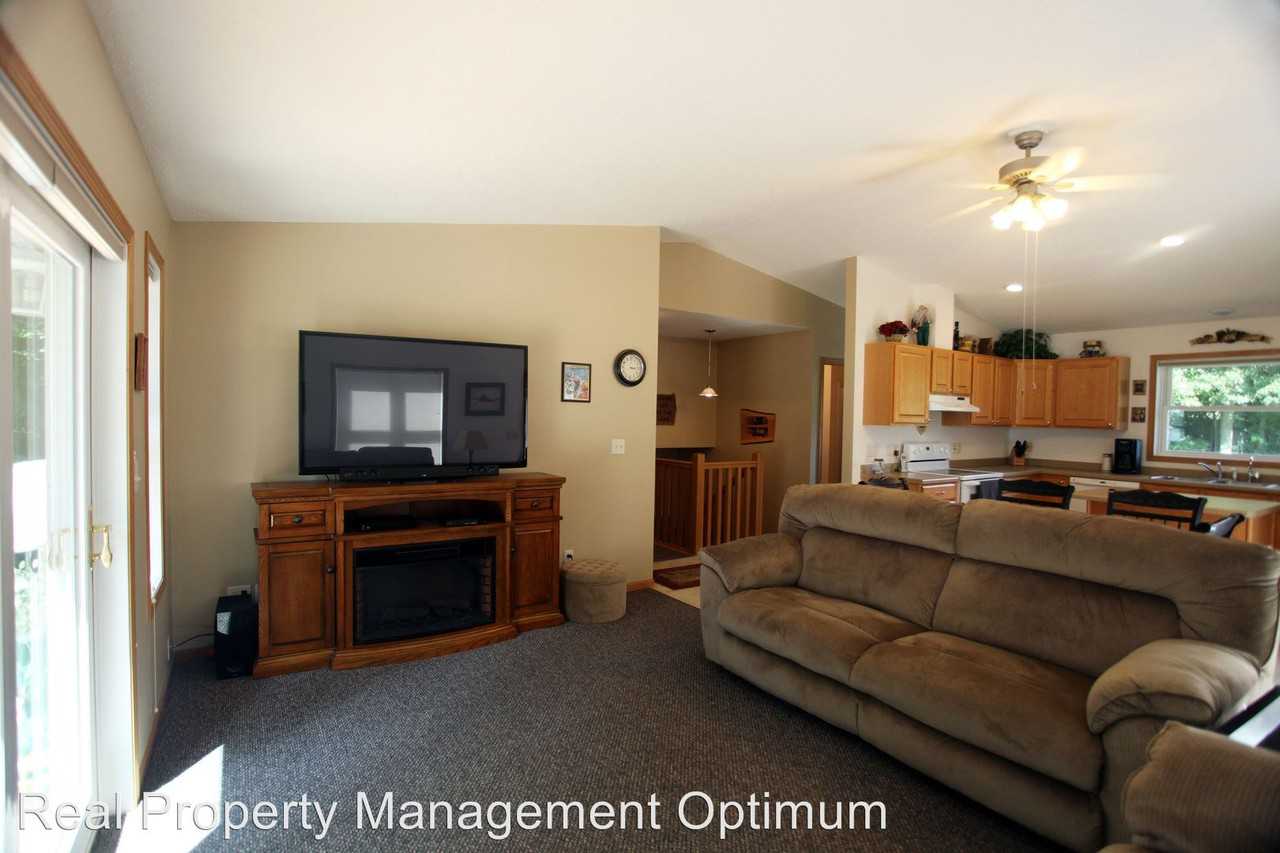 16890 County Rd 64 NE - Photo 3 of 33