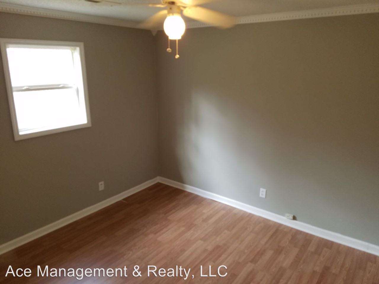 3621 Montclair Rd SW - Photo 3 of 13