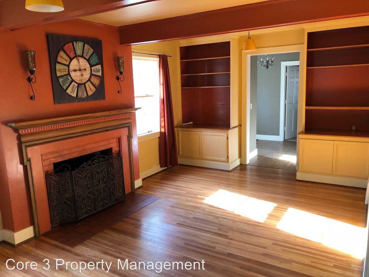 1521 E Grove St - Photo 3 of 19