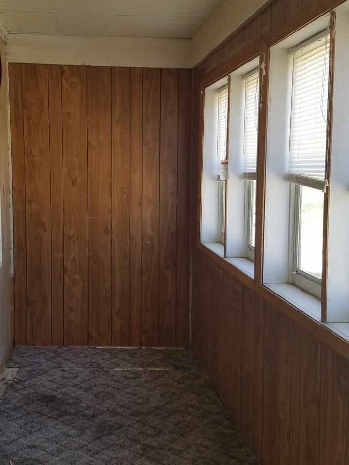119 3rd St SW - Photo 2 of 10