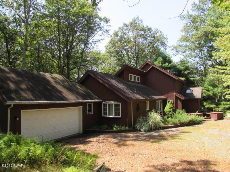 114 Country Club Dr - Photo 3 of 41