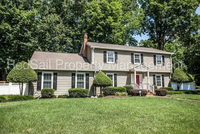 207 Wendwood Dr - Photo 3 of 20