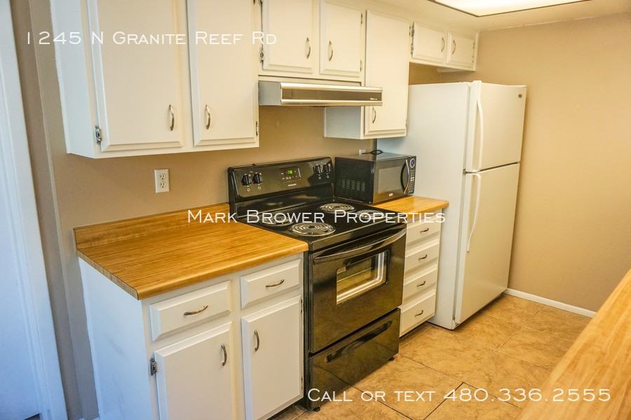 1245 N Granite Reef Rd - Photo 2 of 8