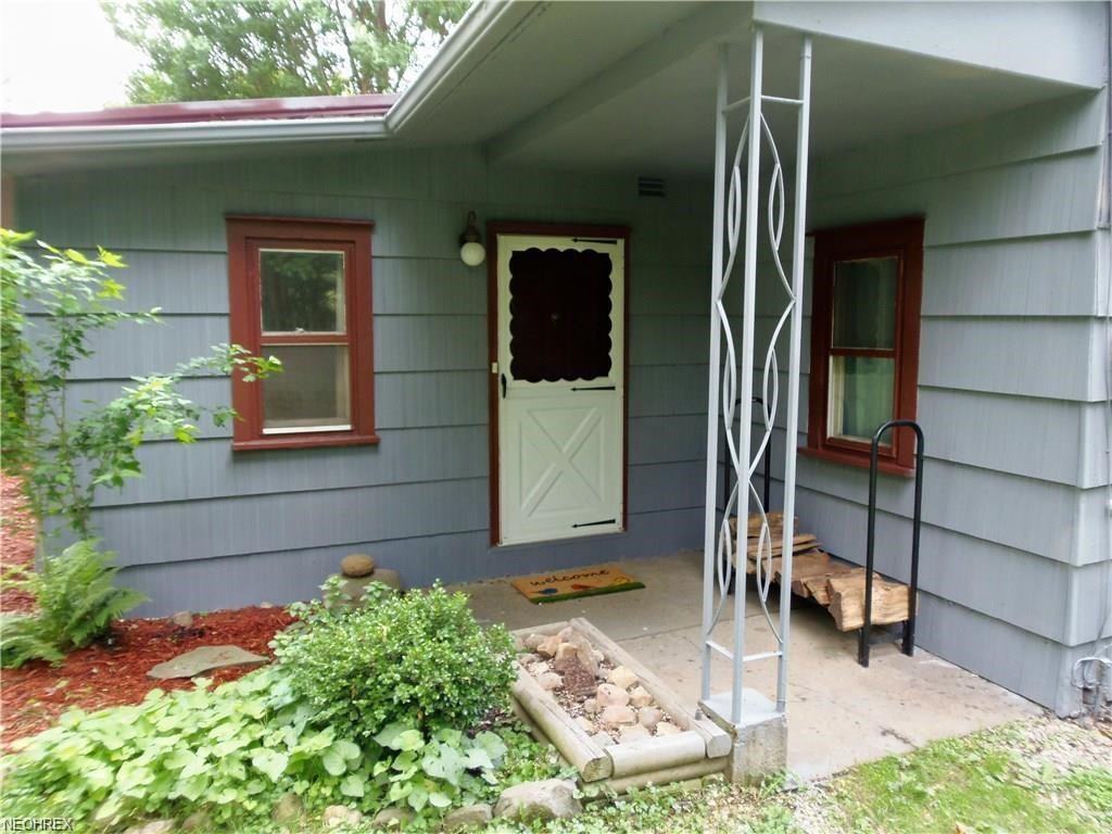 1059 W Nimisila Rd - Photo 2 of 33