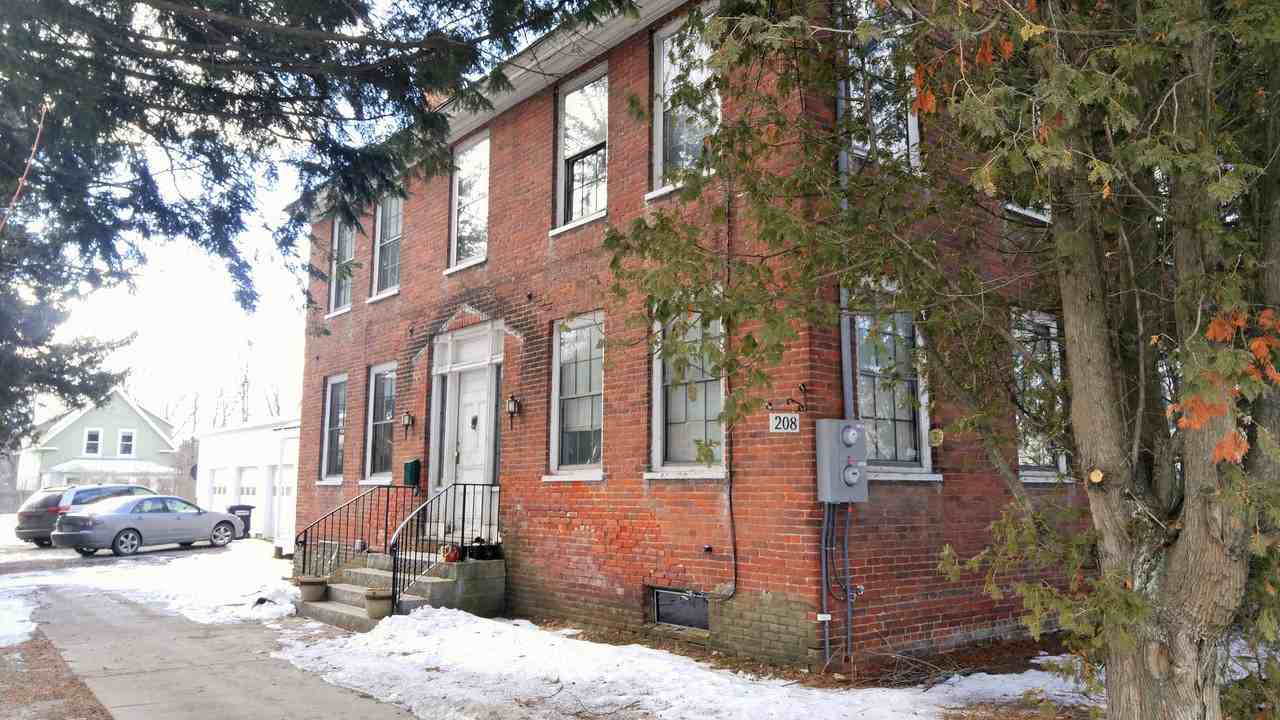 208 Main St - Photo 2 of 45