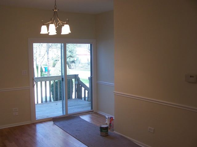 138 Melrose Ave #1E - Photo 3 of 9