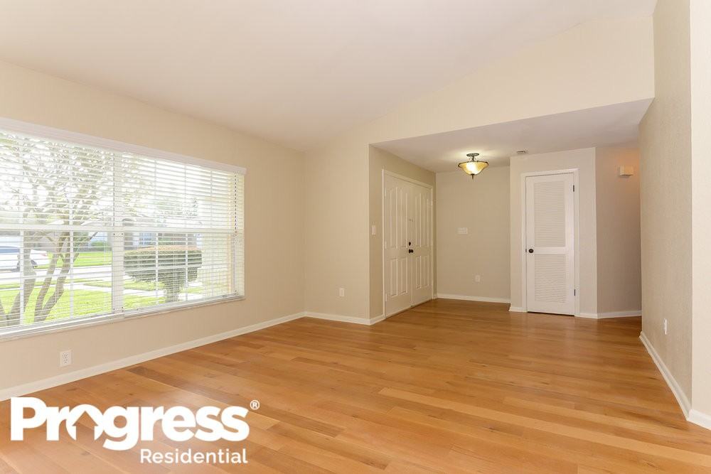 4531 County Breeze Dr - Photo 3 of 16