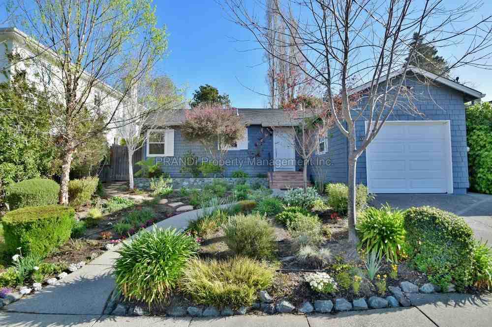 33 Matilda Ave - Photo 2 of 19
