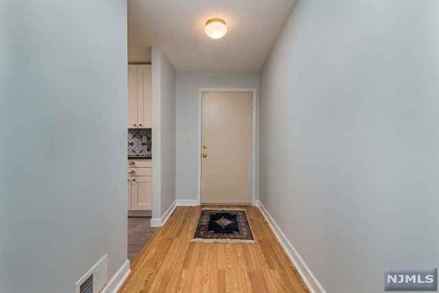 1202 Hilltop Rd - Photo 2 of 20