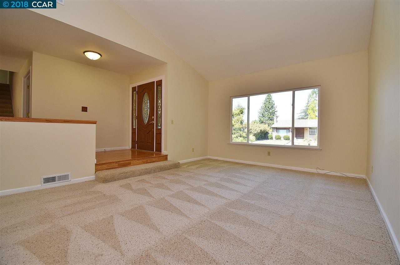 7 El Molino Dr - Photo 2 of 40