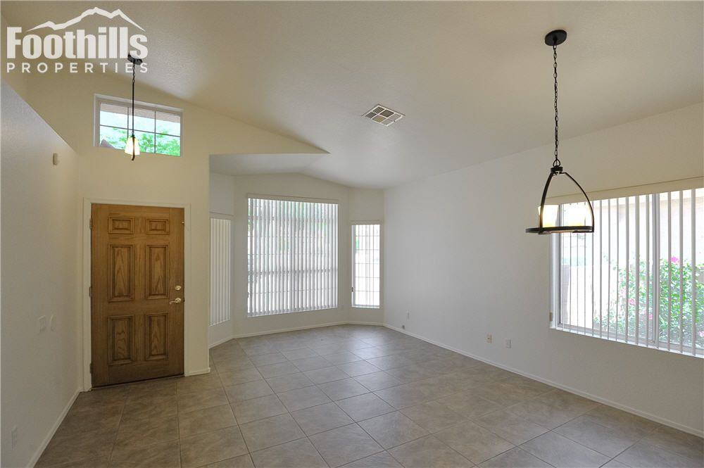7840 E Calle Bien Nacida - Photo 2 of 34