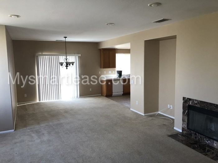 294 E Manchester Ln - Photo 3 of 10