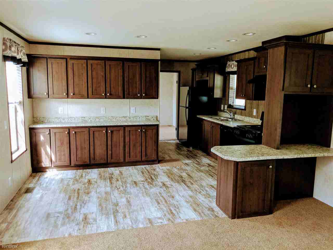 40 Canterbury Ln - Photo 2 of 7