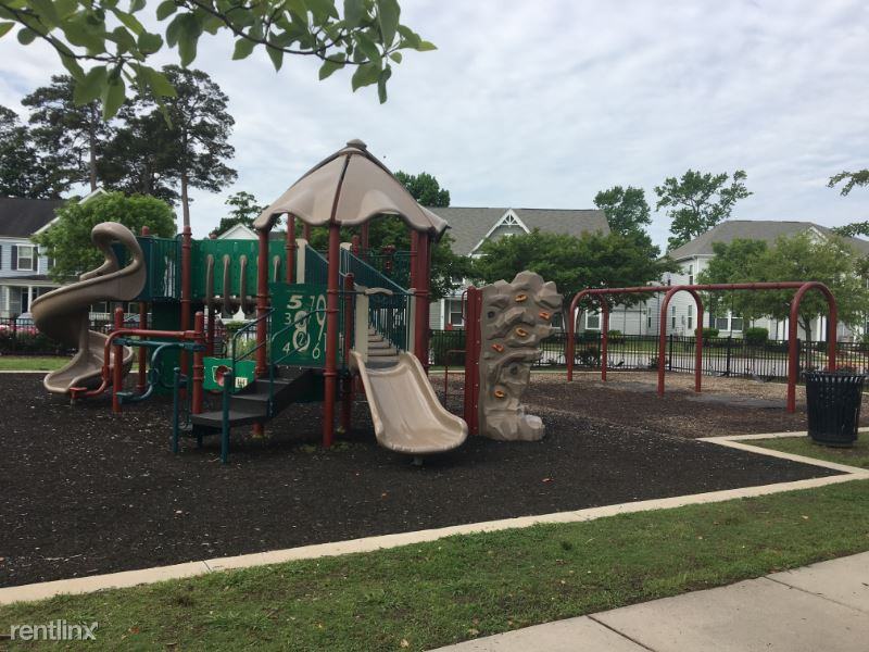 5039 Gunter St - Photo 2 of 4