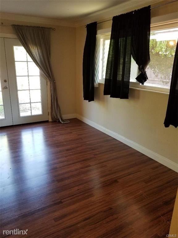 3234 Nebraska Pl - Photo 3 of 16