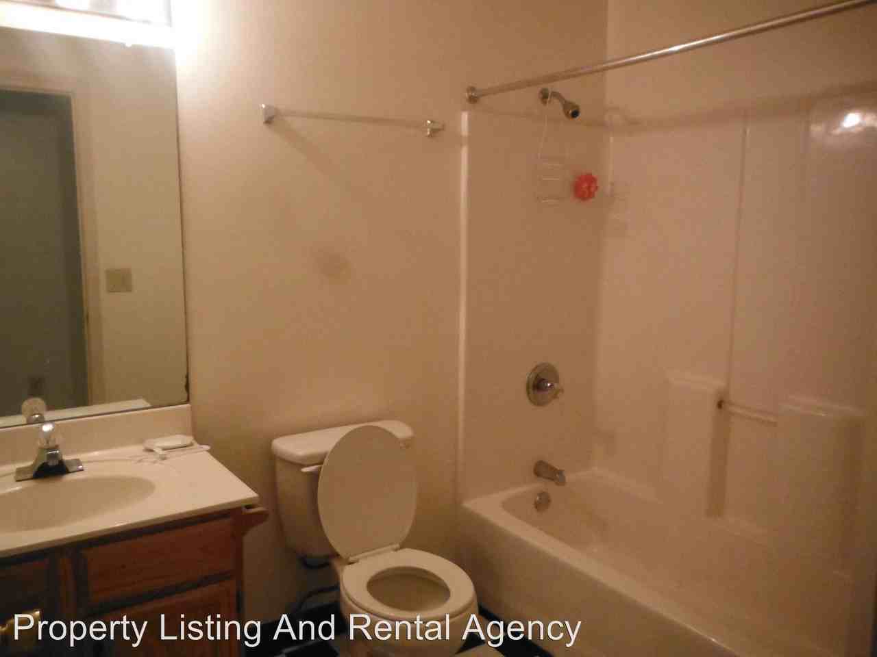 147 Elliott and Scott Cir - Photo 3 of 7