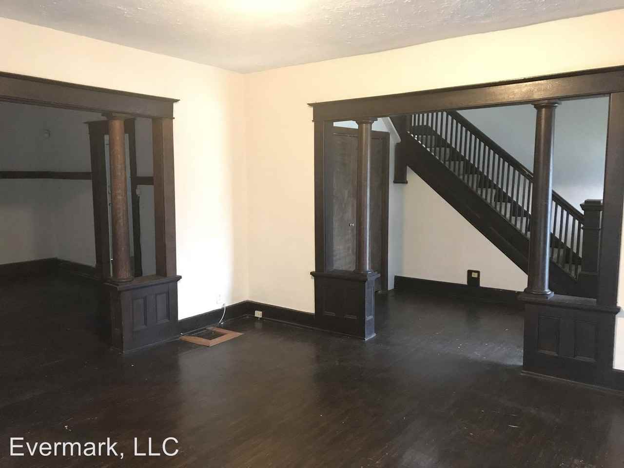 3934 Graceland Ave - Photo 2 of 7