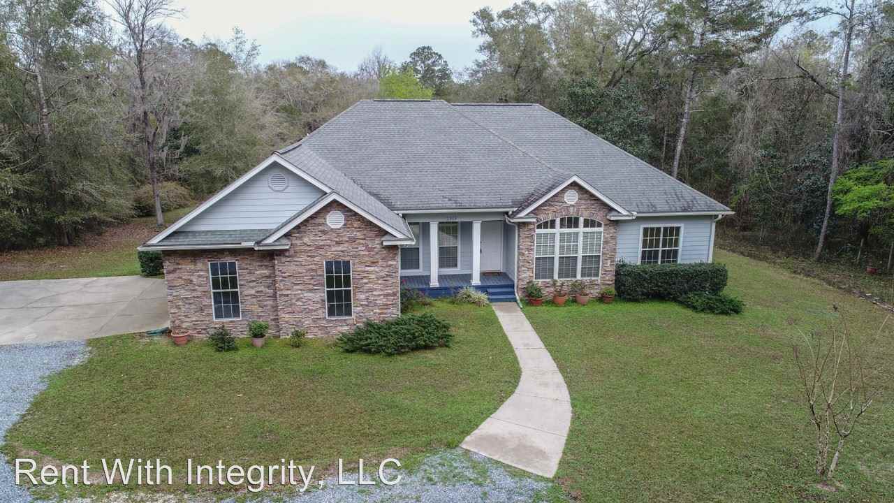 1319 Williams Landing Rd - Photo 2 of 41