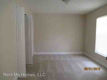 154 Inglewood Ct - Photo 2 of 13