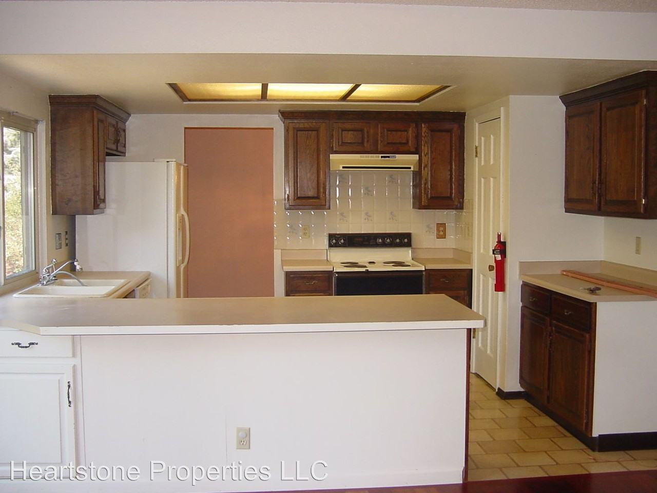 3658 E Geddes Ave - Photo 2 of 6