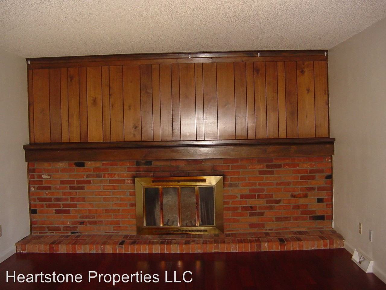 3658 E Geddes Ave - Photo 3 of 6