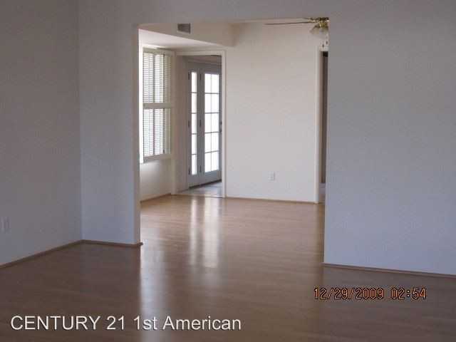 992 N Caribe Ave - Photo 2 of 12