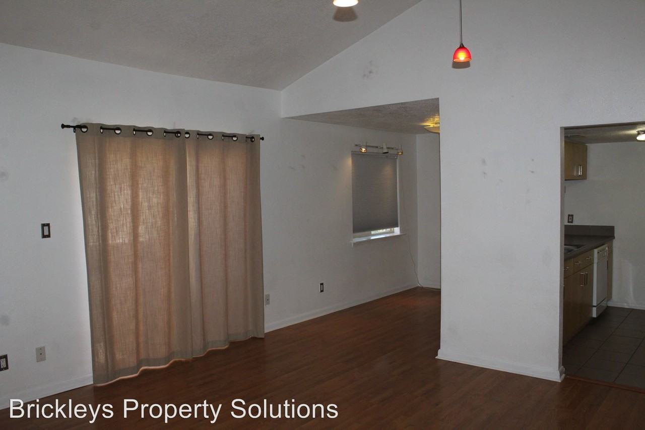 13204 Candelaria Rd NE - Photo 2 of 13