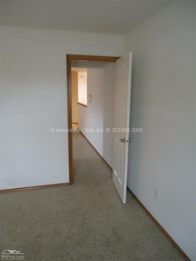 16708 SE 262nd Pl - Photo 3 of 10