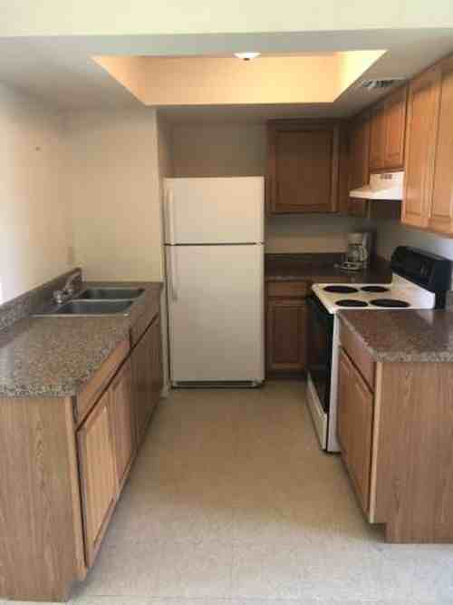 3496 Lynnwood Dr #201 - Photo 2 of 5