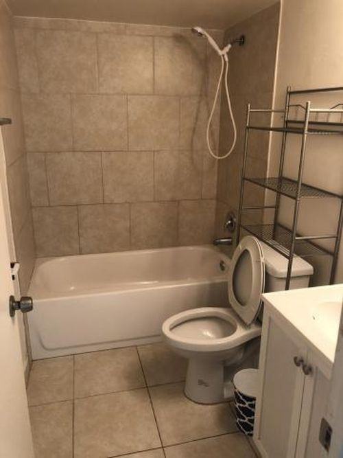 3496 Lynnwood Dr #201 - Photo 3 of 5