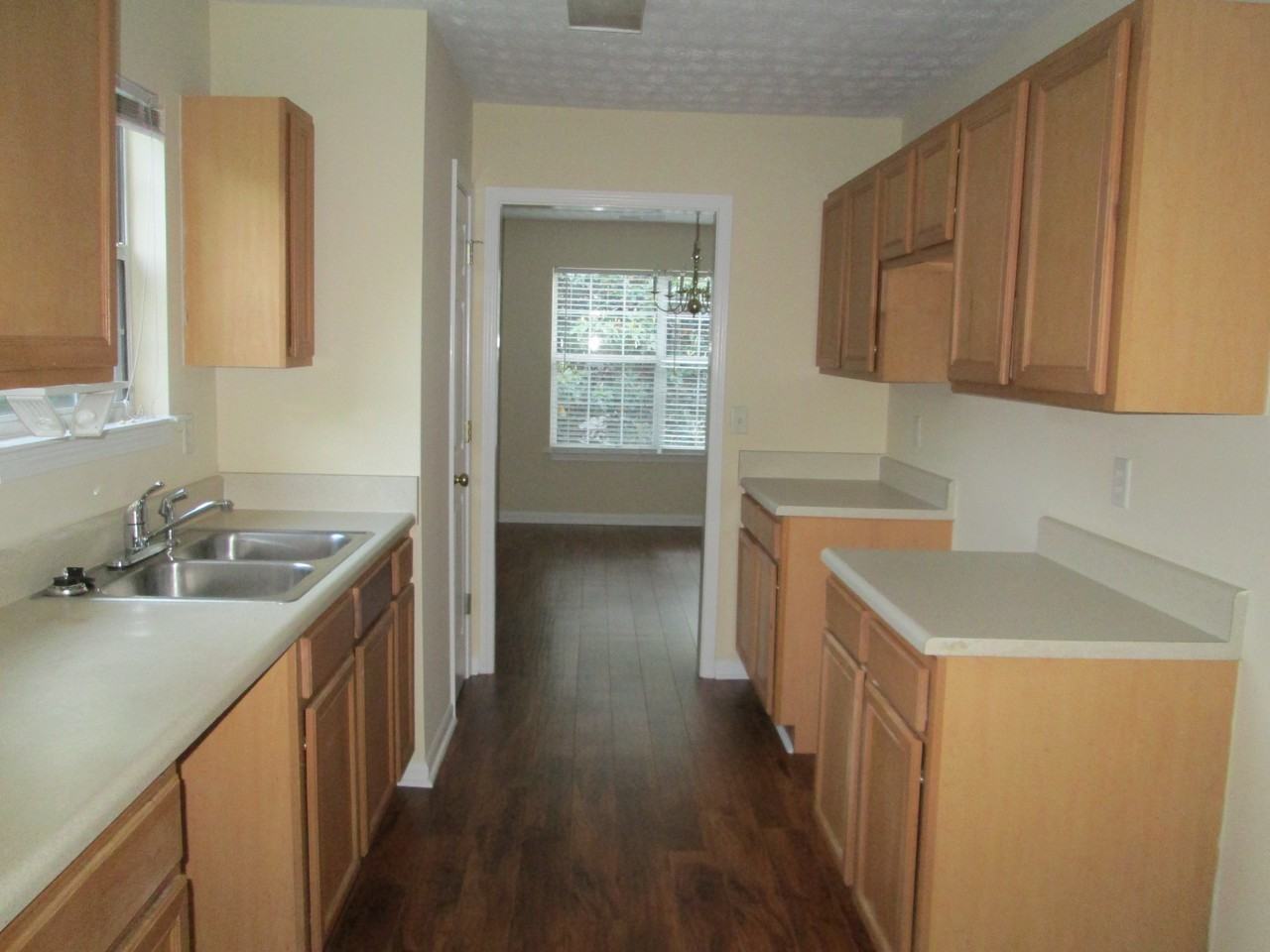 7094 Shenandoah Trail - Photo 3 of 23
