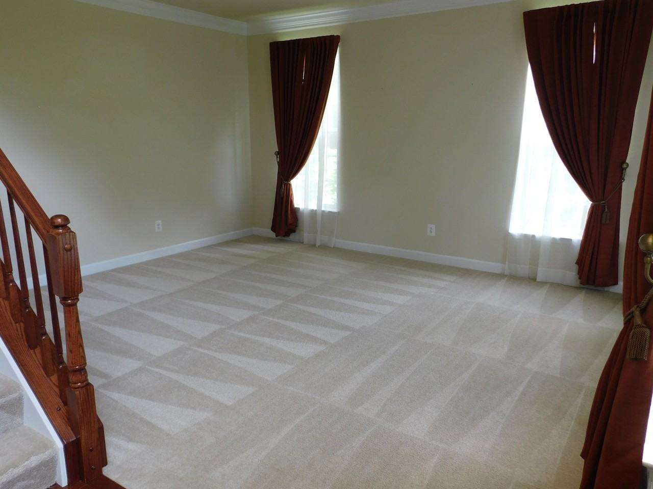 10210 Darden Ct - Photo 2 of 46