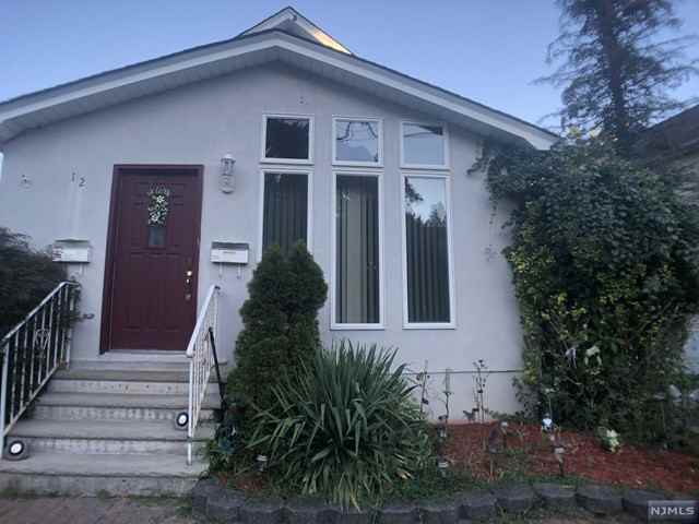 12 Harrison Ave - Photo 2 of 10