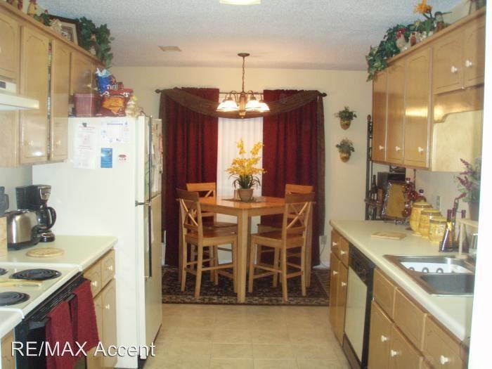 753 Melissa Dr - Photo 3 of 5