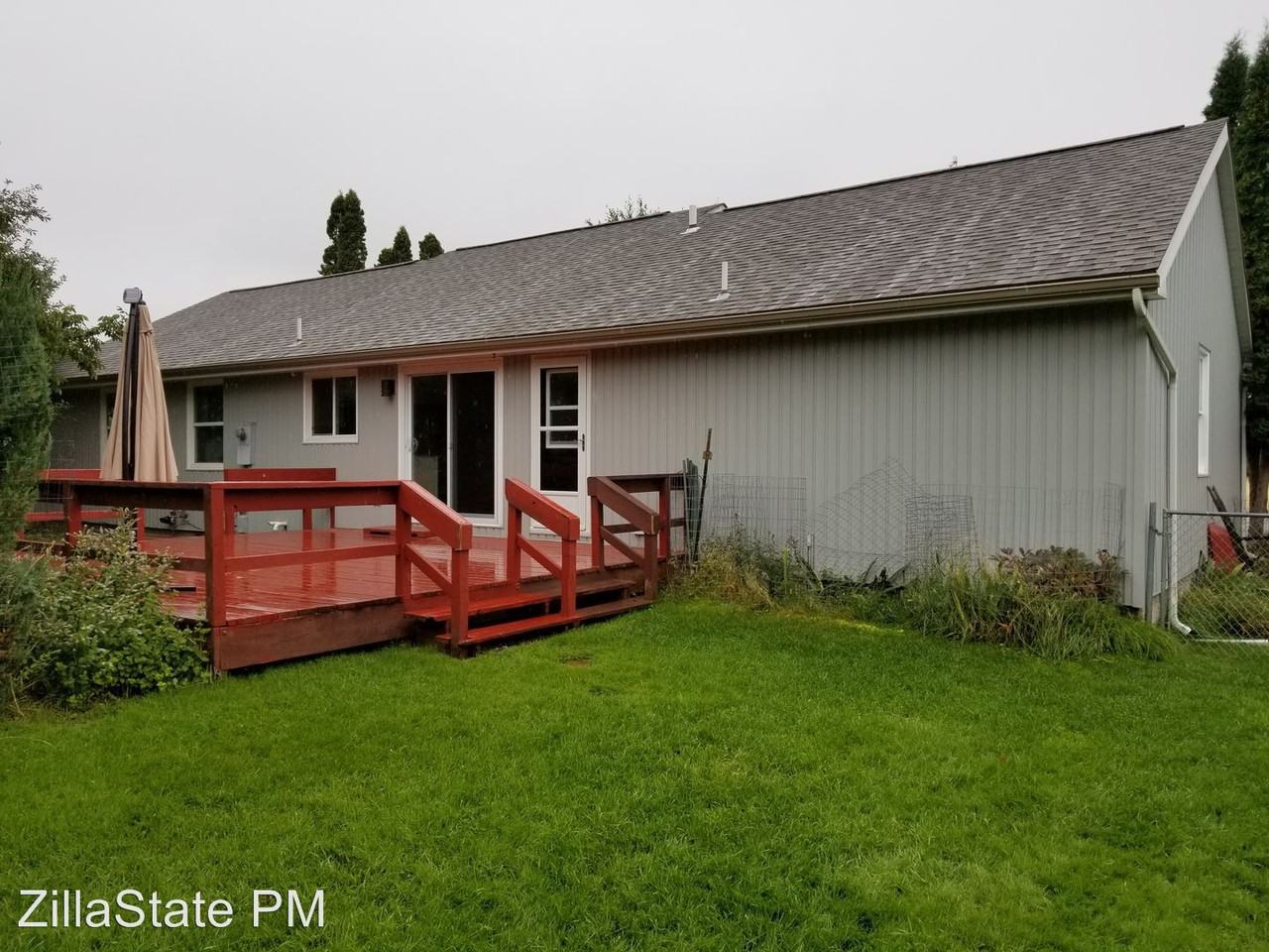 1204 Creek Crossing Rd - Photo 3 of 23