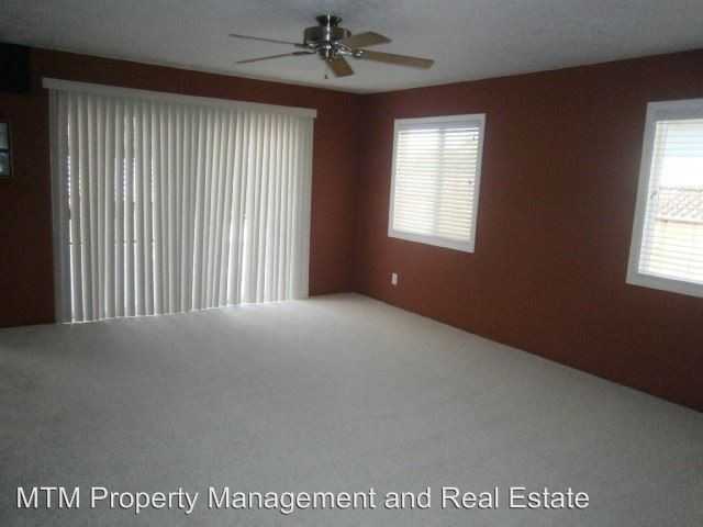 4226 Caledonia Dr - Photo 3 of 23