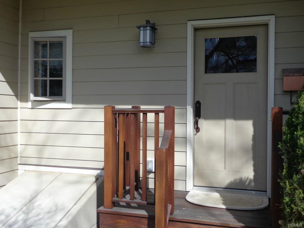 7 E Main St - Photo 3 of 26