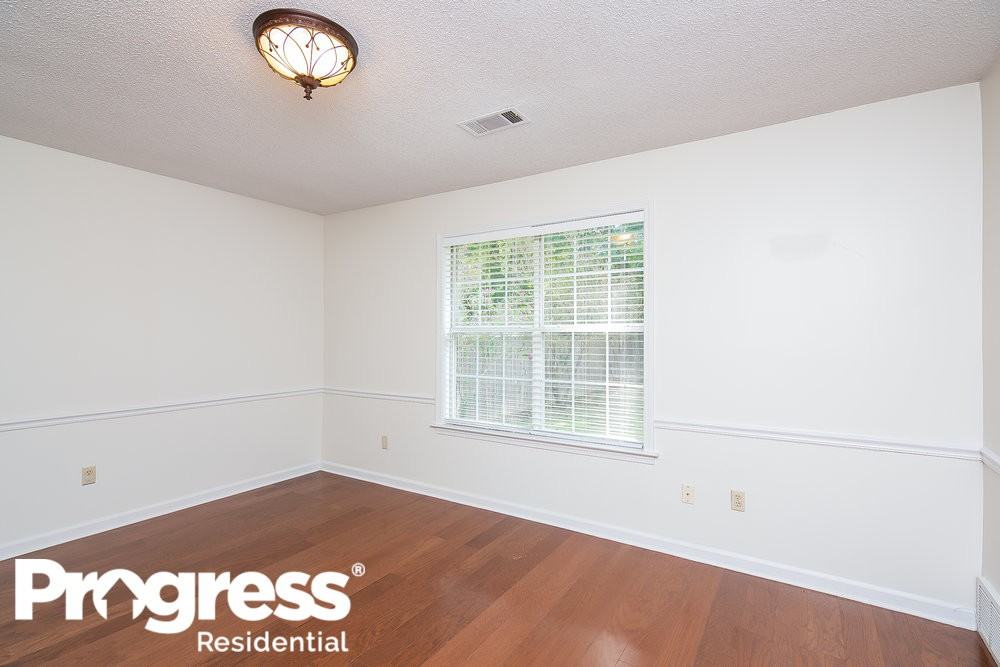 1400 Milestone Dr - Photo 3 of 15