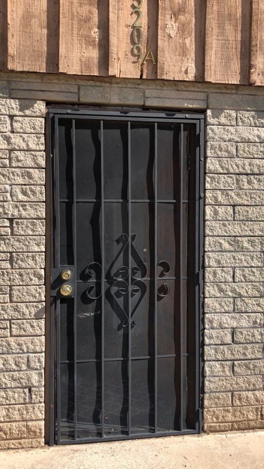 3209 Burton Avenue Southeast A - Photo 2 of 15