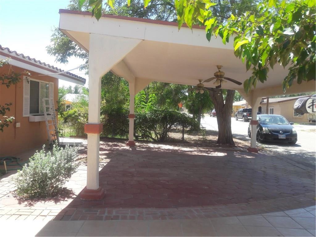 708 S Main St - Photo 2 of 17