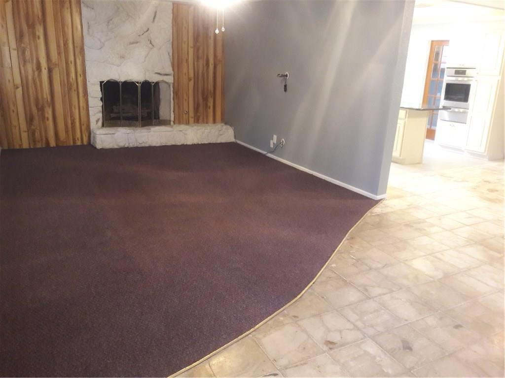 708 S Main St - Photo 3 of 17