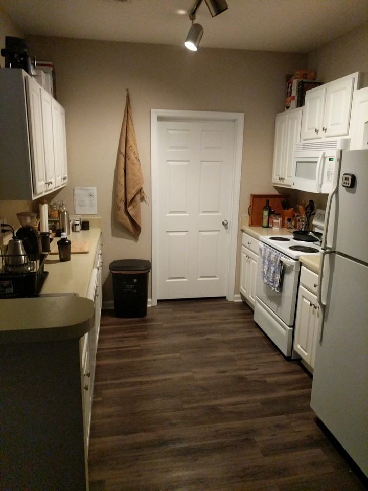 14100 Renaissance Lane - Photo 3 of 6