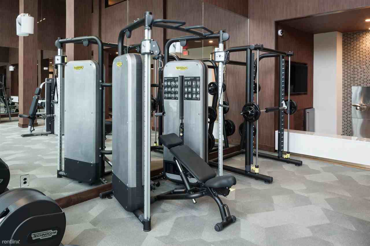 705 Main St - Photo 3 of 6