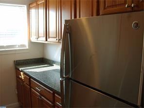 210 Yeakel Ave #1st Fl - Photo 3 of 7